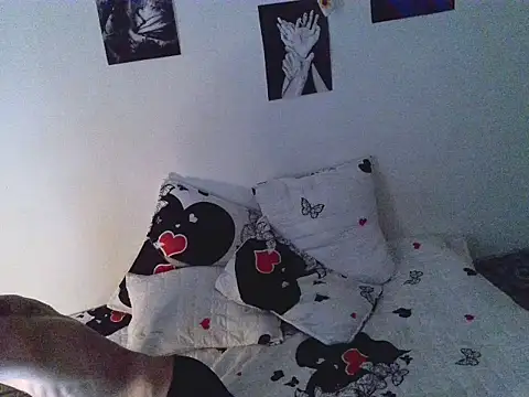 Happypotplants online show from October 6, 2025, 9:32 am