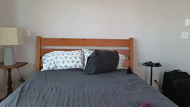 Snapshot of CharlotteDoe chatting on April 26, 2026, 12:24 pm CharlotteDoe online show from April 26, 2026, 12:24 pm