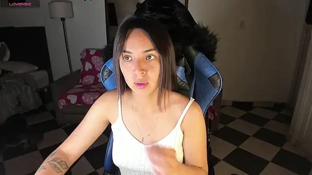 Miss Nicole online show from March 7, 2025, 2:25 am