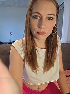 XLisaxx online show from May 8, 2026, 1:04 pm