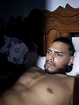 apolodiosgriego online show from February 16, 2026, 3:05 am