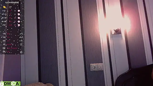 Snapshot of _Amelle_ chatting on March 16, 2025, 3:50 pm Amelle online show from March 16, 2025, 3:50 pm