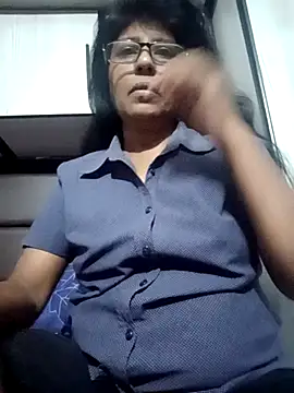 MsAttitude online show from August 8, 2026, 4:03 pm