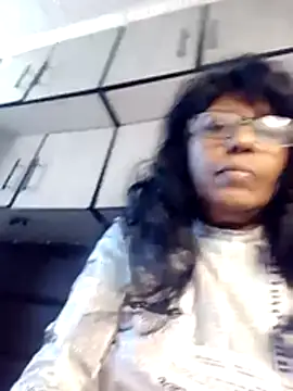 MsAttitude online show from July 16, 2026, 9:28 am