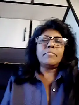 MsAttitude online show from June 5, 2026, 8:20 am