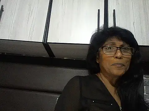 MsAttitude online show from October 28, 2025, 8:02 am