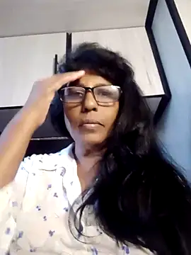 MsAttitude online show from May 13, 2026, 6:42 am