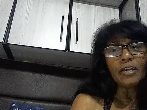 MsAttitude online show from October 14, 2025, 6:58 am