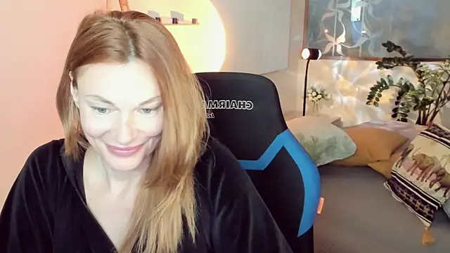MistyBarnes online show from May 3, 2026, 4:21 pm