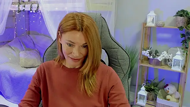 MistyBarnes online show from November 28, 2025, 1:22 pm