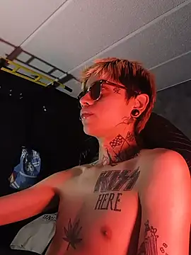 AcidMilo online show from July 13, 2026, 11:04 pm