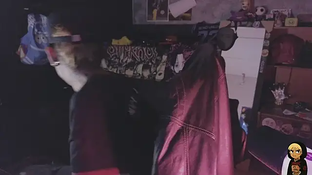 AcidMilo online show from July 13, 2026, 5:29 am