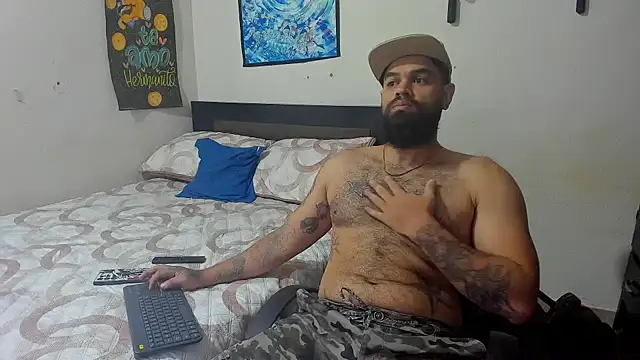 johnbrown2007 online show from March 17, 2026, 1:14 pm