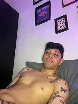 tonysexyboy online show from December 17, 2024, 2:33 am