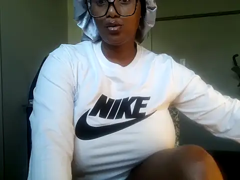 Charlie-Crawford online show from October 3, 2025, 9:55 am