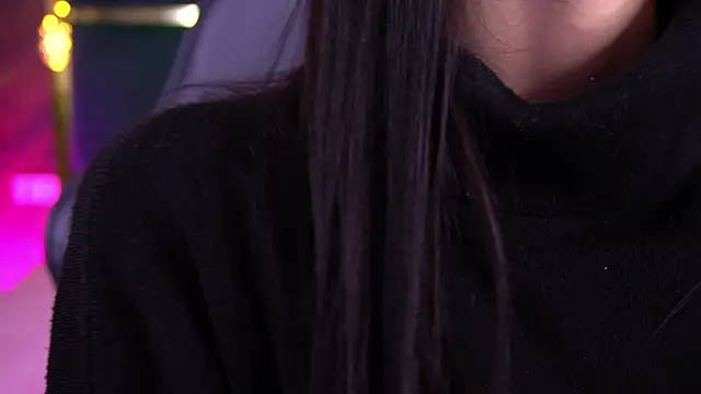 Snapshot of LittleeCutee chatting on February 22, 2026, 7:22 am LittleeCutee online show from February 22, 2026, 7:22 am