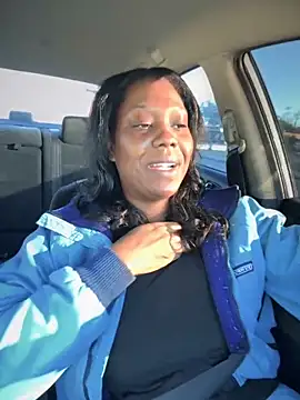 1Topgyal online show from November 3, 2025, 1:37 pm