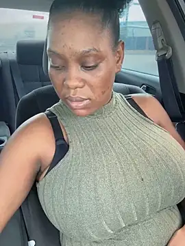 1Topgyal online show from October 3, 2025, 2:51 pm