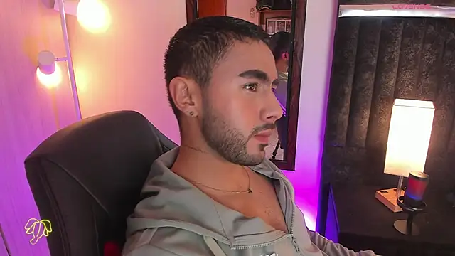 ItsMeEros online show from November 22, 2025, 10:52 pm