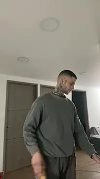 Snapshot of _jamesleandros1 chatting on February 20, 2026, 12:40 am jamesleandros1 online show from February 20, 2026, 12:40 am