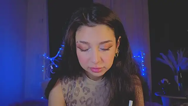 Funny Bunny online show from October 30, 2025, 9:44 pm