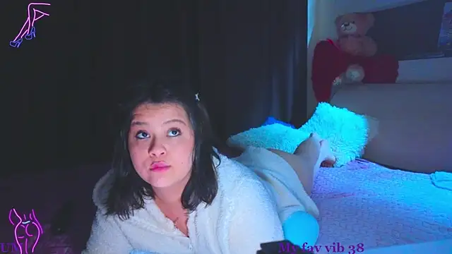 Malika uAngel online show from November 6, 2025, 6:17 am