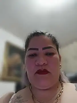 Dalessa Bigtits online show from June 26, 2026, 3:45 am