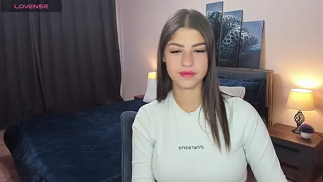 MaryMayson online show from March 19, 2025, 12:34 pm