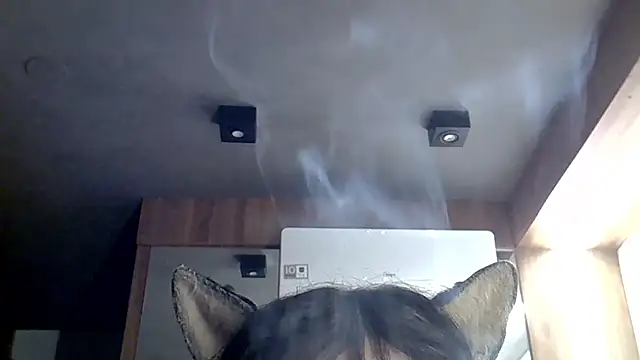 Snapshot of Skinny-Kitten chatting on June 11, 2026, 12:32 am Skinny-Kitten online show from June 11, 2026, 12:32 am