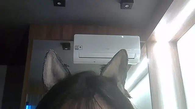 Skinny-Kitten online show from February 5, 2026, 9:43 pm