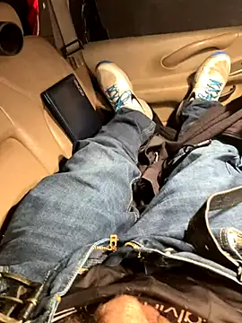 prekumstud online show from September 16, 2025, 2:51 pm