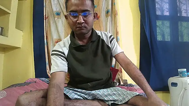 Cute boy2000 online show from January 25, 2025, 6:55 am