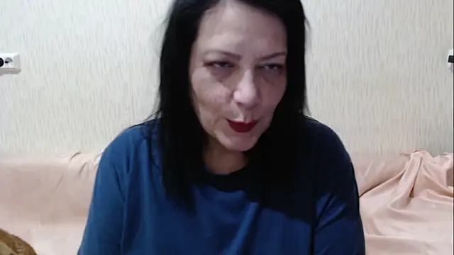 Snapshot of Mirabelle_Sweet chatting on April 6, 2026, 7:59 pm Mirabelle Sweet online show from April 6, 2026, 7:59 pm