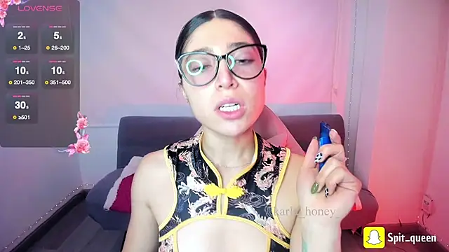 Snapshot of Spit_queen chatting on March 14, 2026, 4:02 pm Spit queen online show from March 14, 2026, 4:02 pm