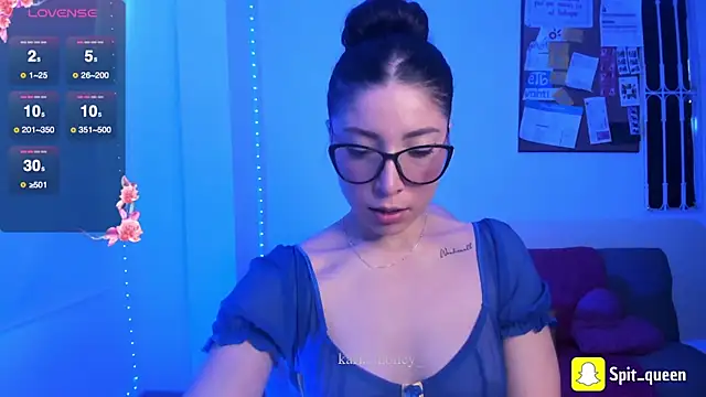 Spit queen online show from May 6, 2026, 1:37 pm