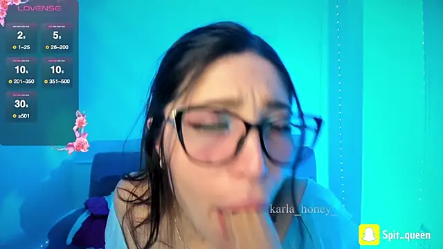 Snapshot of Spit_queen chatting on March 13, 2026, 2:22 pm Spit queen online show from March 13, 2026, 2:22 pm