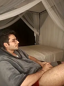 Snapshot of xxxvandersexxx chatting on March 7, 2026, 9:48 am xxxvandersexxx online show from March 7, 2026, 9:48 am