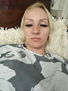 ulika1989 online show from August 4, 2026, 11:26 am