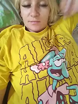 ulika1989 online show from July 10, 2026, 1:22 pm