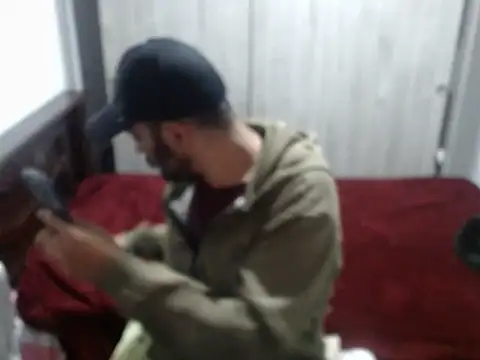 Uncut Hairy Dick online show from March 31, 2026, 2:57 am