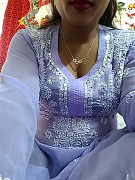 Snapshot of ANGE-MOU chatting on February 22, 2026, 3:31 am ANGE-MOU online show from February 22, 2026, 3:31 am