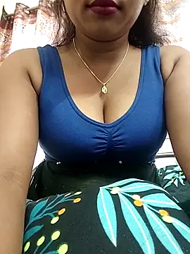 Snapshot of ANGE-MOU chatting on March 11, 2026, 3:44 am ANGE-MOU online show from March 11, 2026, 3:44 am