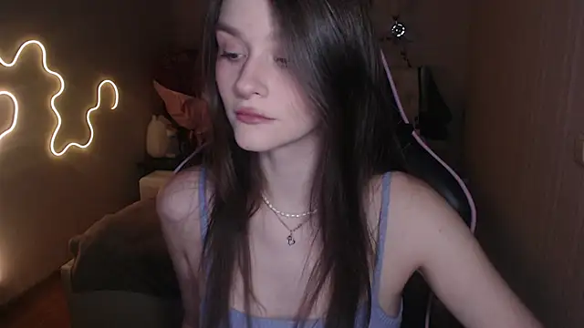 jeann elsaa online show from December 16, 2024, 5:49 am