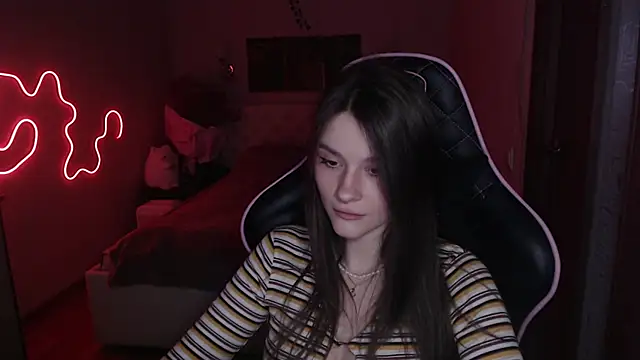 jeann elsaa online show from January 12, 2025, 6:17 am