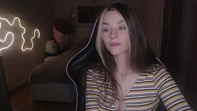 jeann elsaa online show from January 30, 2025, 8:31 pm