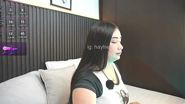 haylie  online show from June 17, 2026, 6:24 am