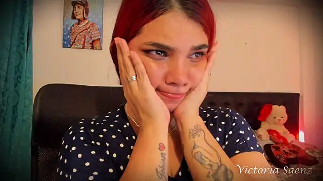 victoriaasaenz  online show from February 25, 2025, 4:03 am