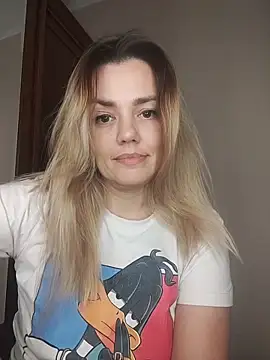 KrissSexi online show from December 1, 2025, 6:09 pm