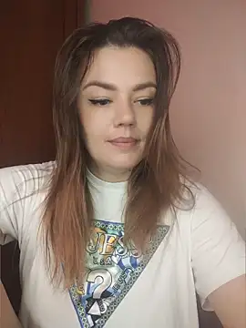 KrissSexi online show from June 4, 2026, 9:36 am