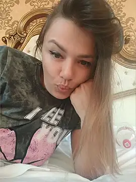 KrissSexi online show from August 4, 2026, 11:26 am